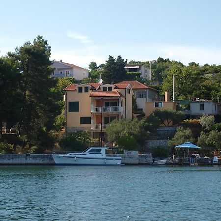 Apartment Buki Ploce  Esterno foto
